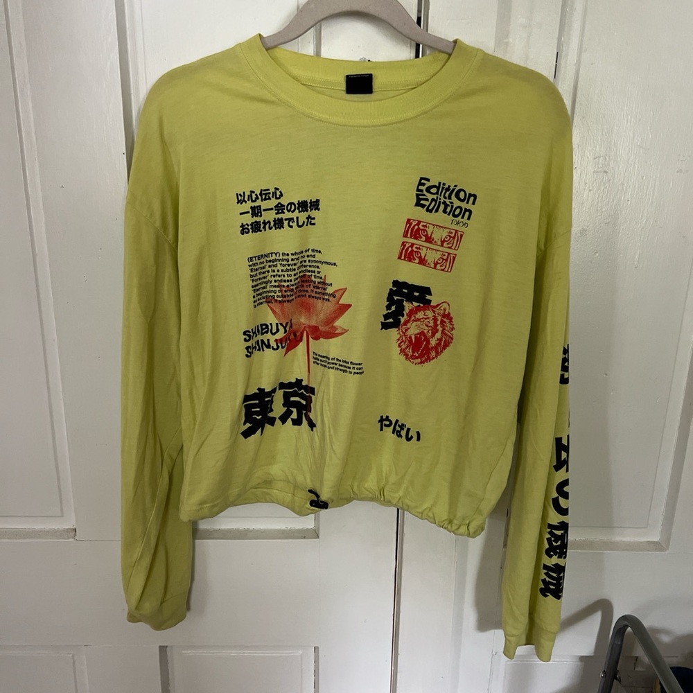 Graphic Long Sleeve Yellow Top